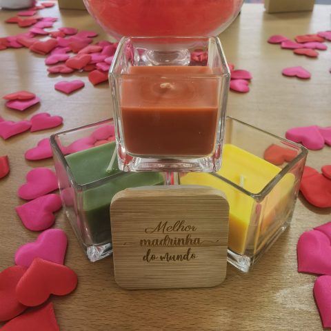 Vela Aromática – O Presente Perfeito para Quem Mais Ama